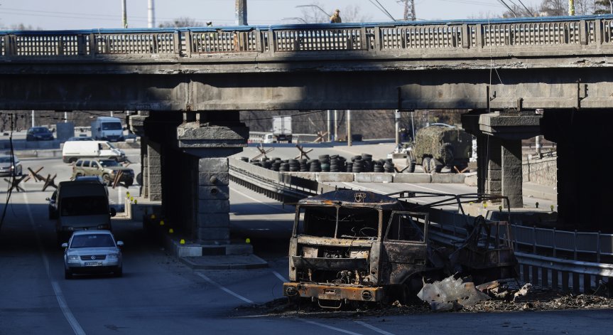 Армията на Украйна си върна контрола върху стратегическа магистрала