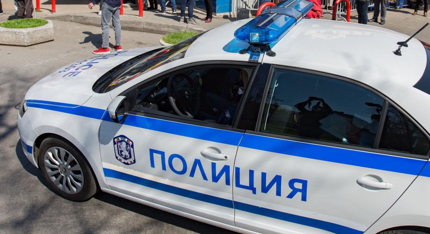 Мъжът прибирал пари и злато от жертвите по схема с фалшиви полицаи.