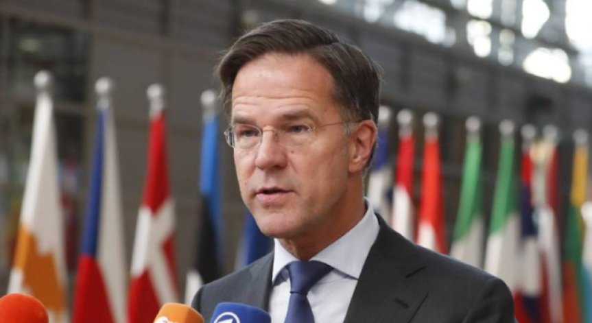 Правителството на Нидерландия подаде оставка