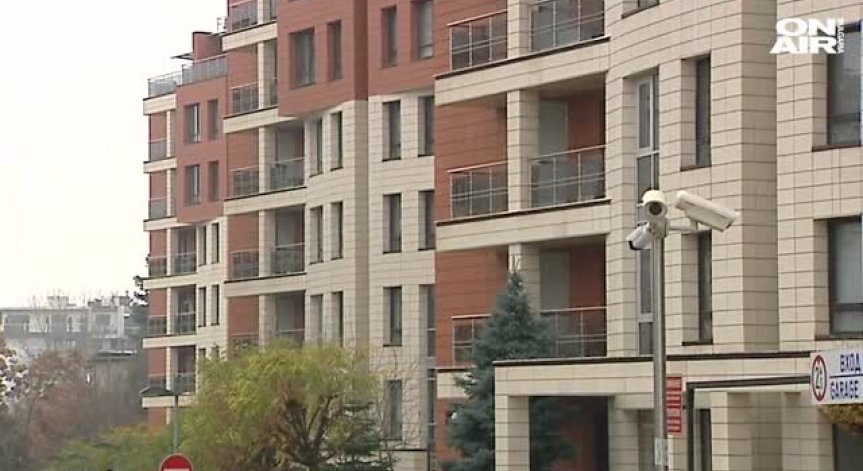 Антикорупционната комисия проверява апартамента на Владислав Горанов