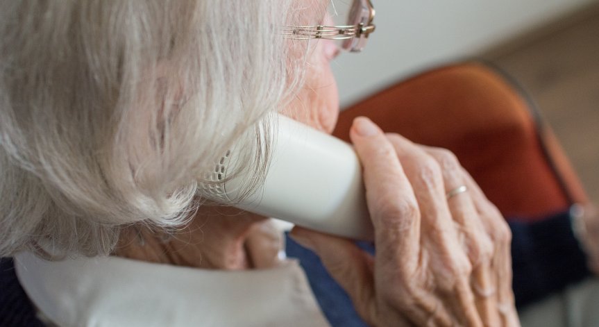 Ало измамниците с нова схема - събират хиляди с бързи преводи