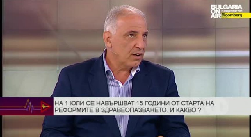 Печелят или губят болните от реформаторските идеи на министър Москов