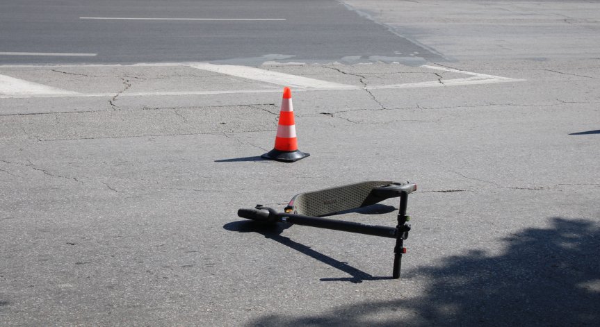 Детето е с охлузни рани по тялото.