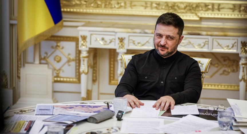 Зеленски налага санкции срещу висши руски служители