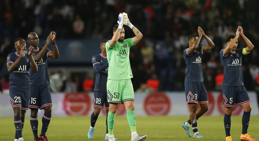 ПСЖ докосва титлата след победа над 