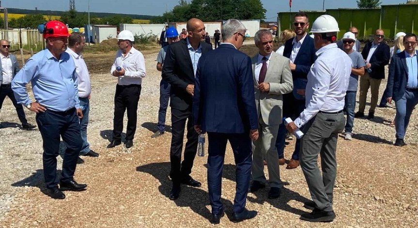 Започна разширяването на газохранилището в Чирен, капацитетът му се удвоява