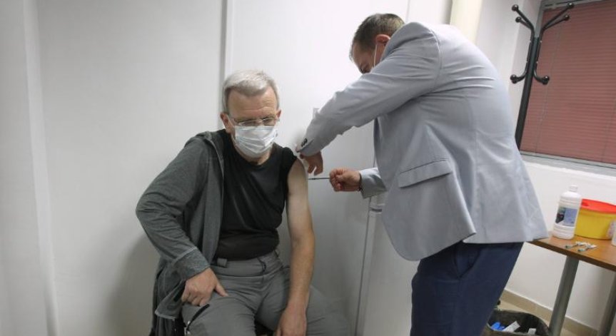 МЗ каза кога пуска безплатните ваксини срещу сезонен грип