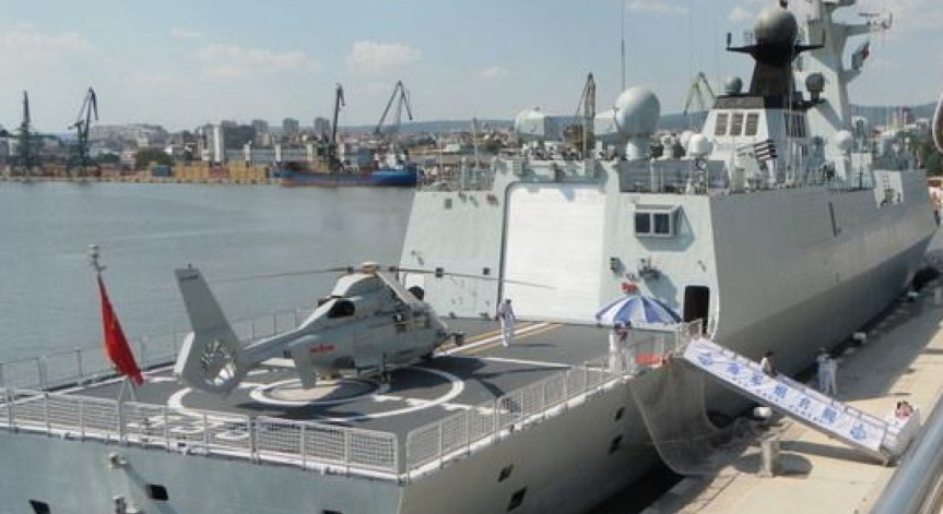 Китай се обръща към пазарите за военно финансиране