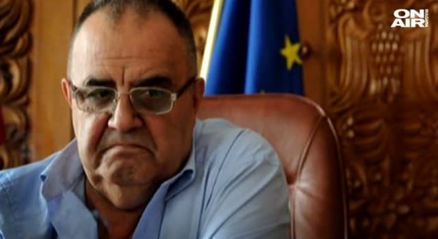 Проф. Божидар Димитров вече се е срещал с хора на на Слави Трифонов