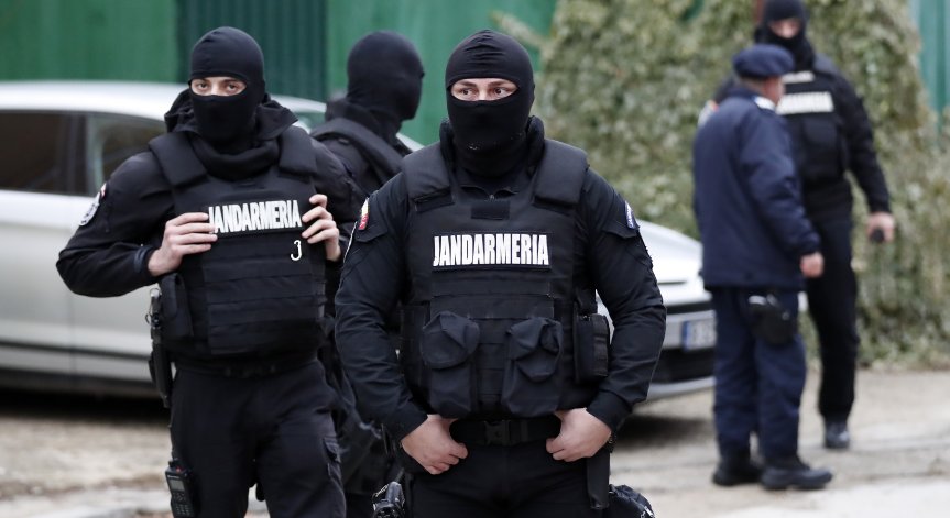 Румъния конфискува коли, часовници и суми за над 3,5 млн. евро по делото срещу братята Тейт