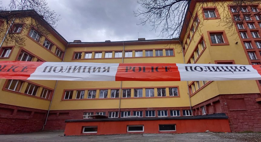16-годишно момиче е пребито в двора на училище в София, нападателите са ученици