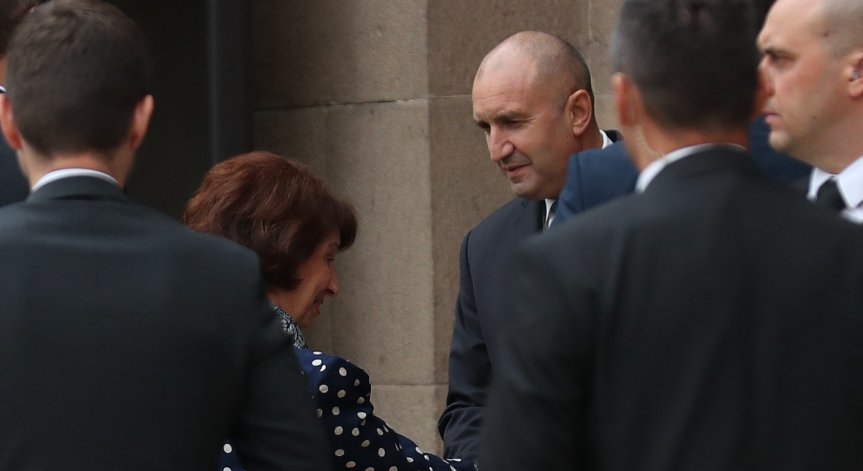 Срещата между двамата президенти предизвика сериозни спорове.