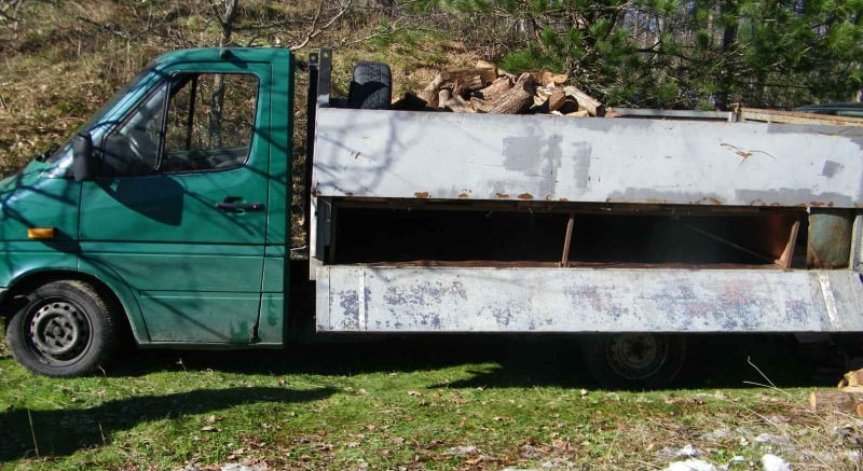 За дни задържаха трима каналджии с 20 нелегални имигранти