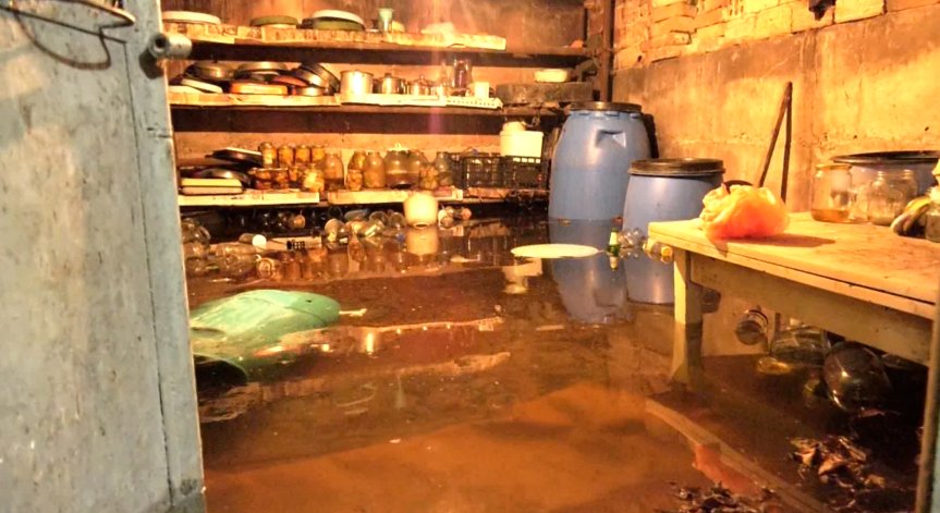 Отпускат по 1512 лв. на пострадалите от наводненията в страната