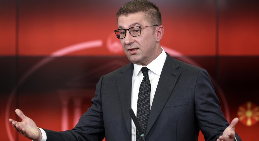 Християн Мицкоски обвини България в тормоз заради исканията към РС Македония