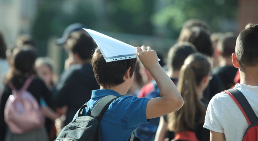 Умеят ли 10-годишните да мислят? МОН даде отговорите на матурата по БЕЛ