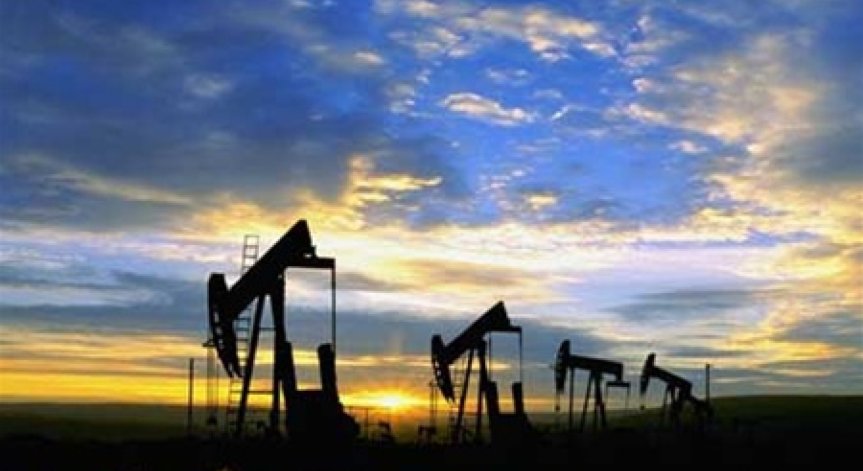 ОПЕК запази производството, петролът поевтиня с близо 6 %