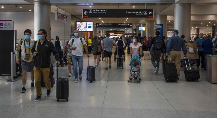 САЩ извадиха България и още около 90 държави от забранителния списък за пътуване