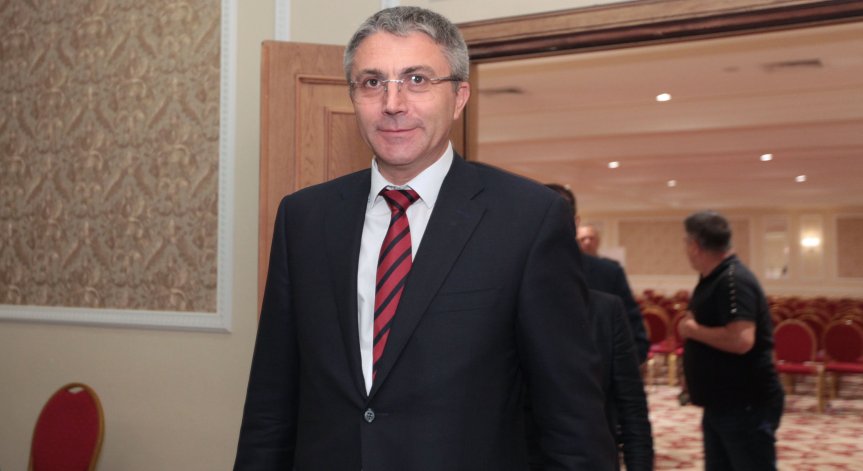 Карадайъ: Има партии, които мислят, че историята започва от тях и властта им се полага