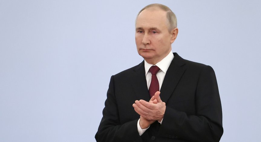 Путин раздава медали за превзет или не Бахмут