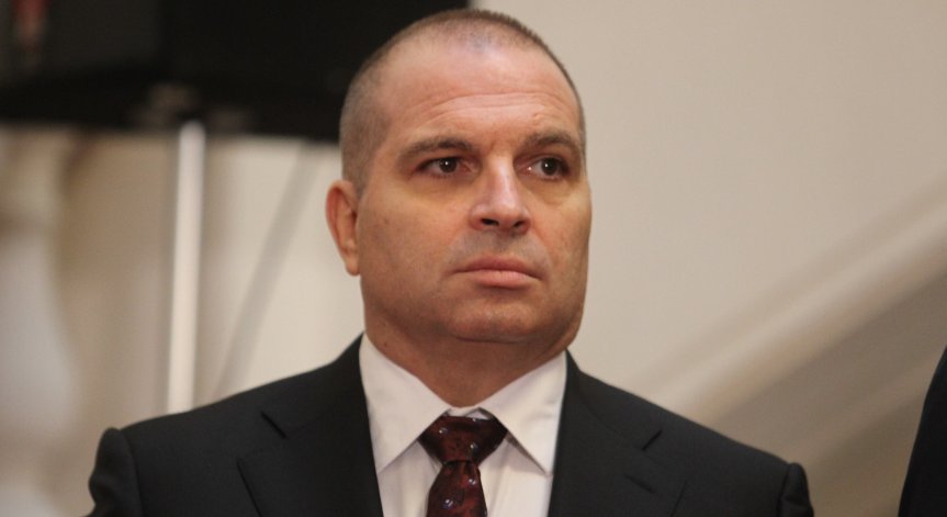 Министър Караджов: Започваме ремонти на републиканската пътна мрежа