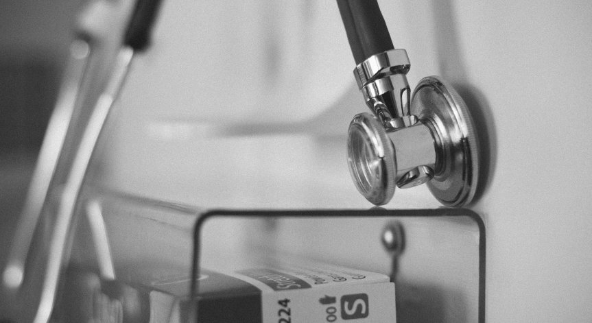 Педиатър: Медицинските сестри са на изчезване, средната им възраст е 55-60