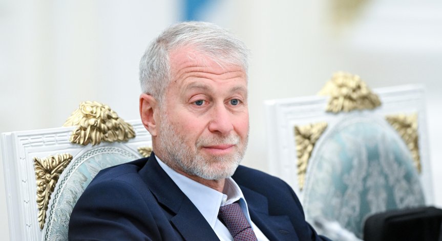Великобритания: Абрамович да даде за Украйна 2,5 млрд. лири от продажбата на 