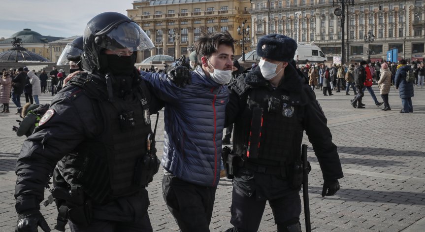 178 души са арестувани днес по време на протести в Русия срещу войната в Украйна