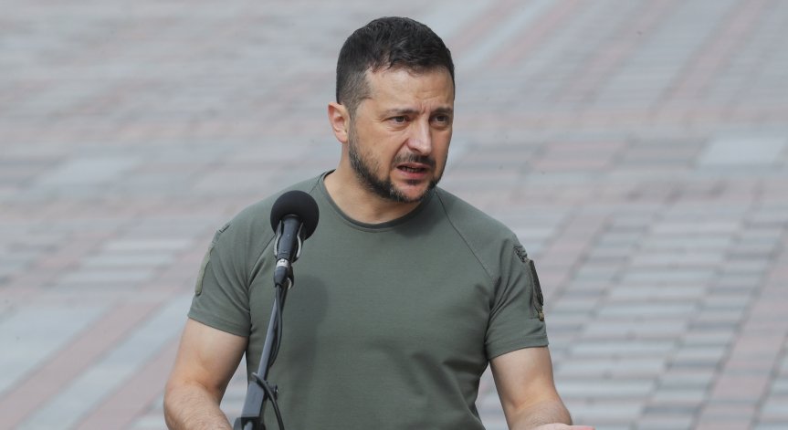 Зеленски: Този месец Украйна е отвоювала 2000 км територия
