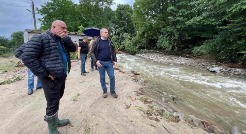 Караджов: Огромно е било бедствието във Вършец, държавата е длъжна да помогне