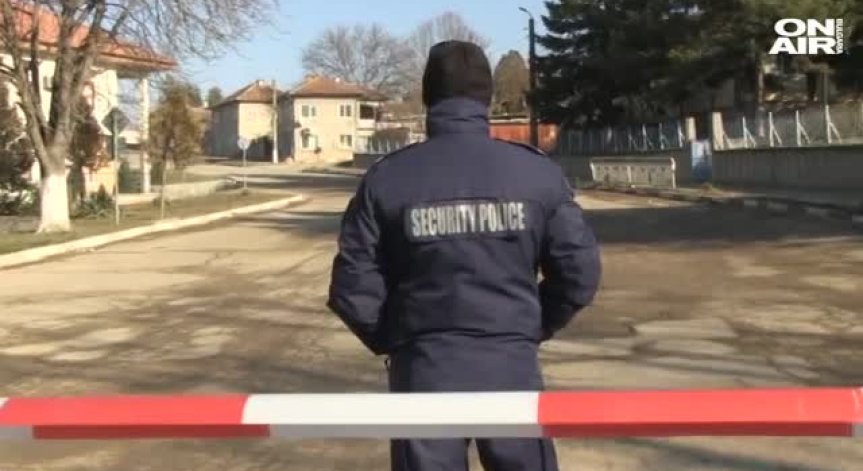 След взрива във Ветово: Разследват защо мъж имал тротил в колата