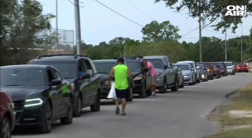 Тапи на магистралите във Флорида: Милиони бягат от стихията Ирма