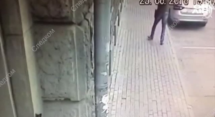 Стрелба в центъра на Москва: Ранен е полицай