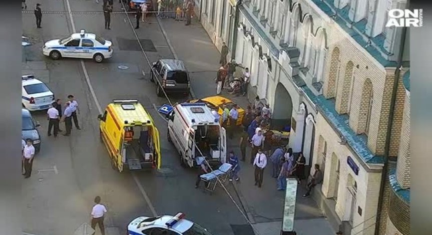 Такси прегази седем души в Москва