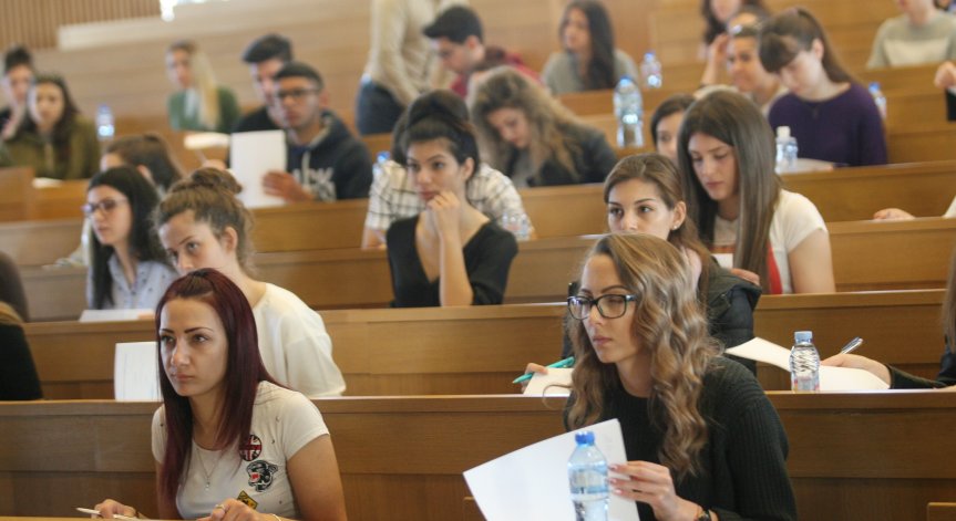 Откриват новата академична година в условията на пандемия