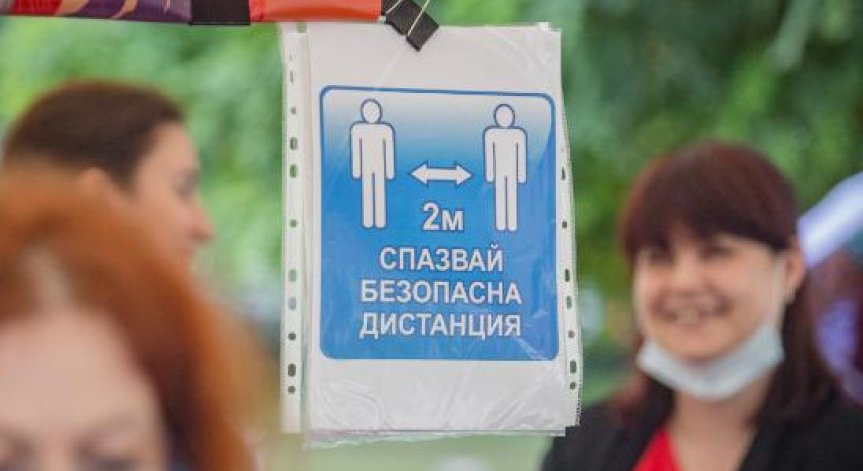 Един починал и 57 нови случая на коронавирус при 1220 PCR теста