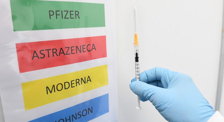 BioNTech с добра защита срещу Ковид-19, създава 10 пъти повече антитела от Sinovac