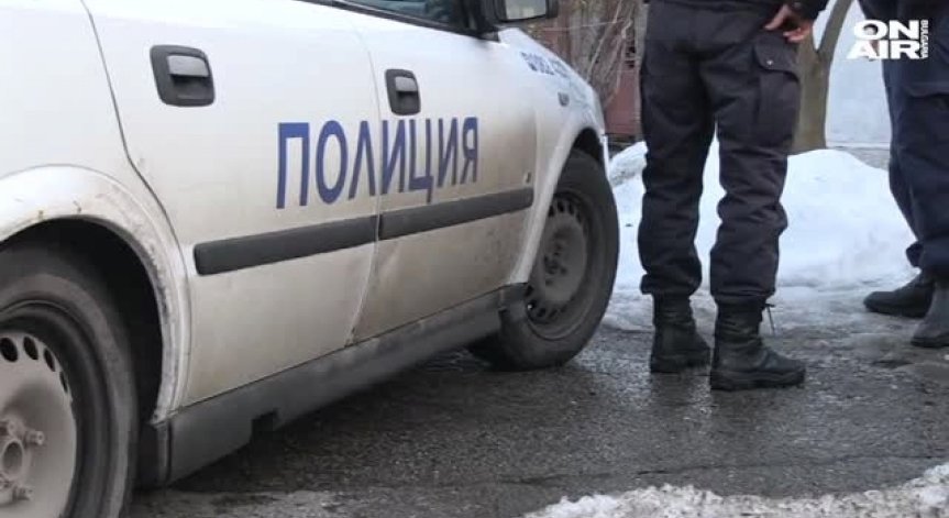 Разследват убийство от ревност в Казанлък