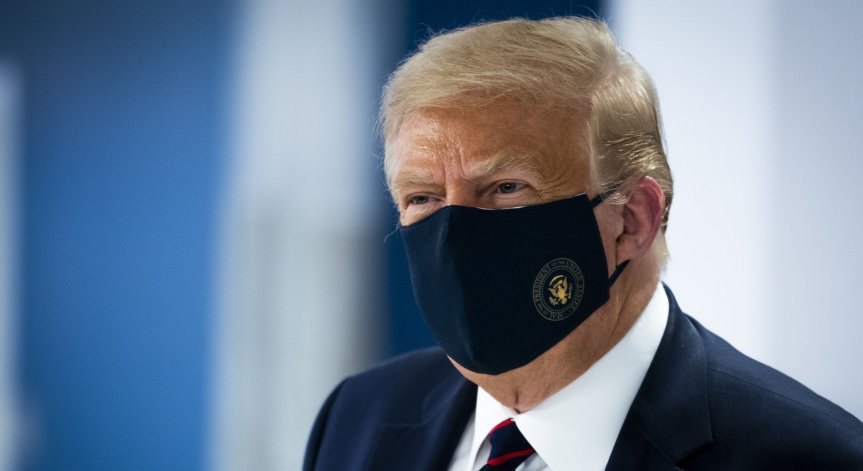 В САЩ: Ковид-19 е навсякъде, носете маски и вкъщи