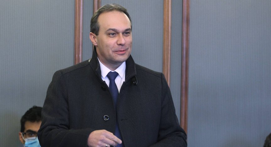 Ресорната комисия изслушва министър Заков за изтребителите F-16