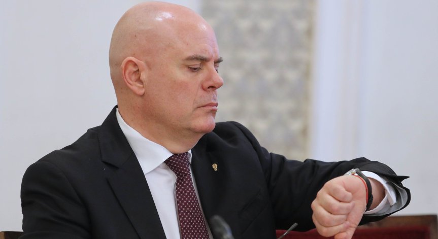 Гешев: Промените в НК закъсняха, до 20 г. затвор за пияни шофьори, които убиват на пътя