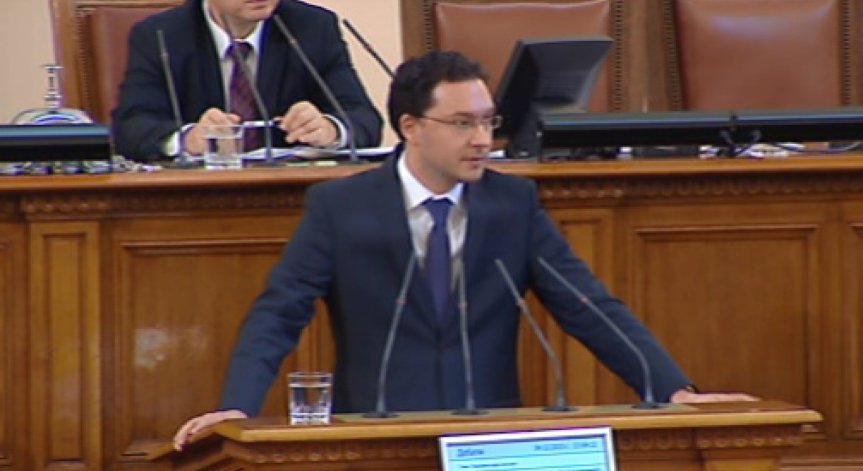 Митов: България полага усилия срещу ИД според възможностите си