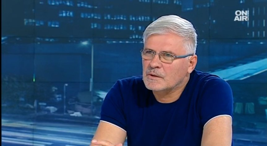 Руски военен инструктор представя Системата на Пулонин