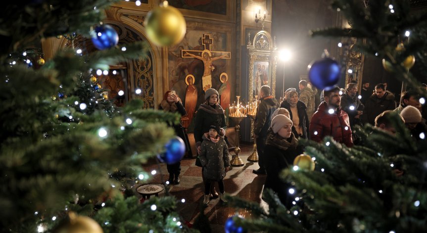 За първи път от 106 години Украйна посрещна Коледа на 25 декември