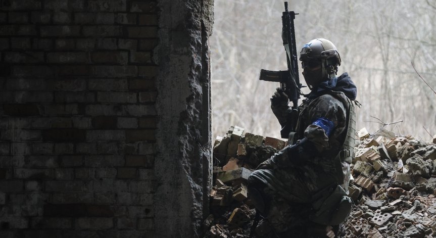 Западът може да включи войски в Украйна, заяви началникът на френската армия