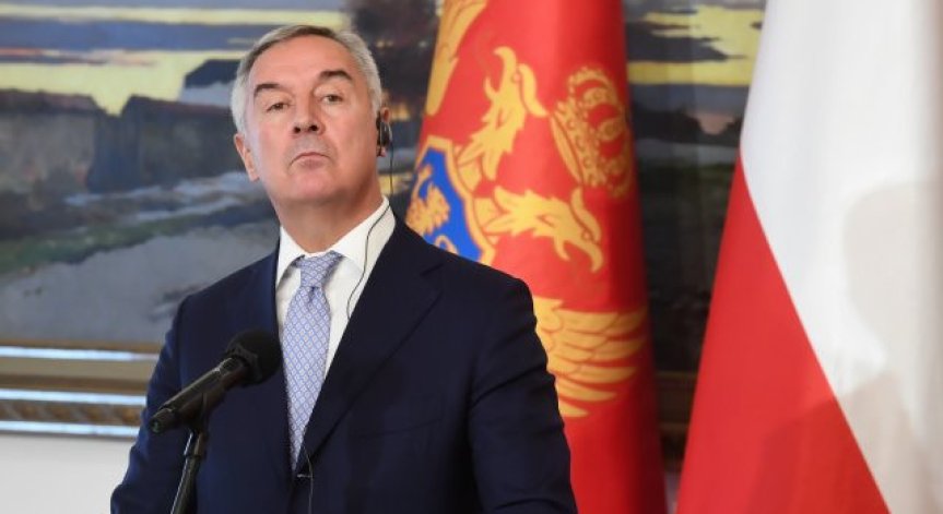 Джуканович разпусна парламента на Черна гора три дни преди президентските избори