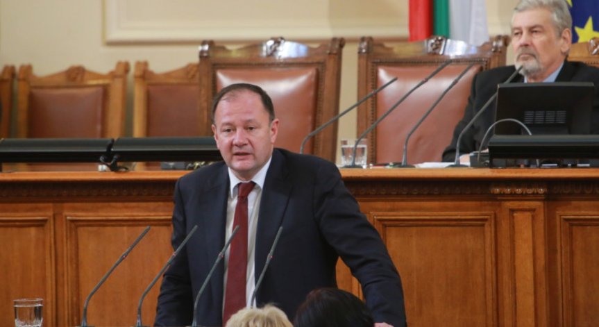 Миков: Сами по себе си изборите не решават нищо