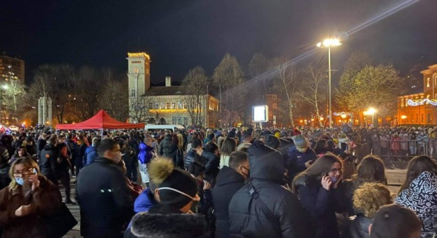 Кметът на Габрово плаща глобата за концерта лично