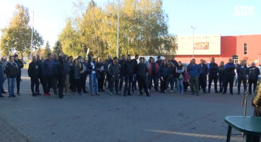 Великотърновци излязоха на протест срещу високите цени на горивата