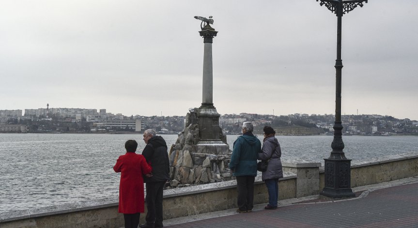 Украйна си иска Крим, атакува Севастопол с безпилотни самолети